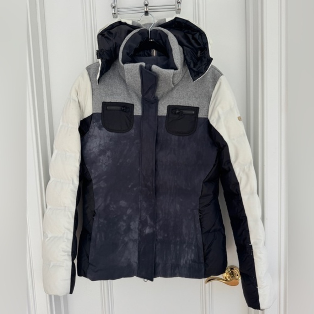 CAPRANEA WOMEN'S TOISA SKI JACKET - Limited Edition